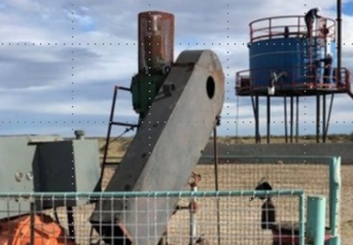Pumpjack en Sur Río Deseado Este